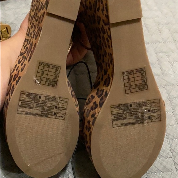 Cheetah heels - Picture 3 of 3